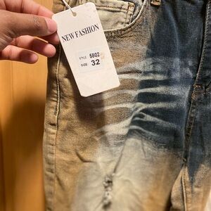 Brand NWT men jeans.